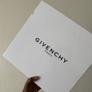 Givenchy size 39 heels !